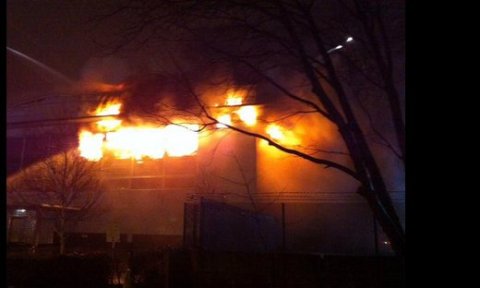 Huge blaze at Park Royal Industrial estate unit. Image: @LAS_HART